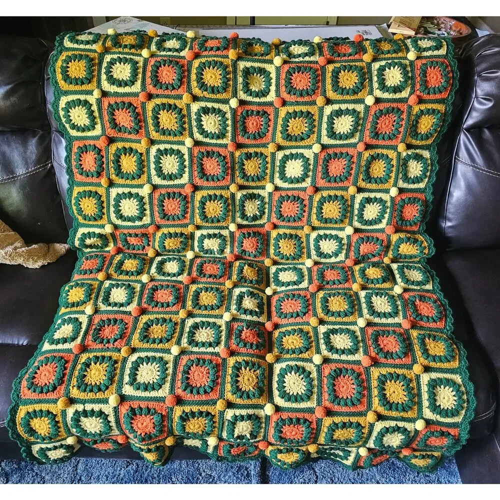GRANNY SQUARE AFGHAN 4' x 6' Crochet Colorful Puff Balls Scalloped Edge GIFT